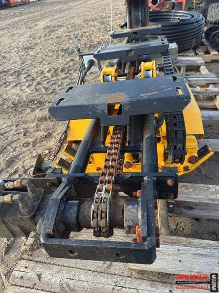 Garbage Truck Hoist