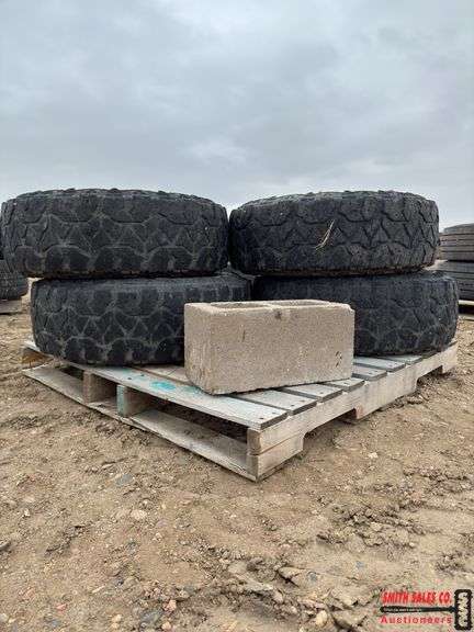 Set of Four LT 245 / 75 R 16 Tires