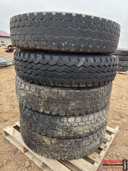 Set of 5 11R 24.5 Tires