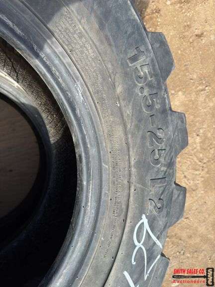 Pair of tires 15.5 -25 L2