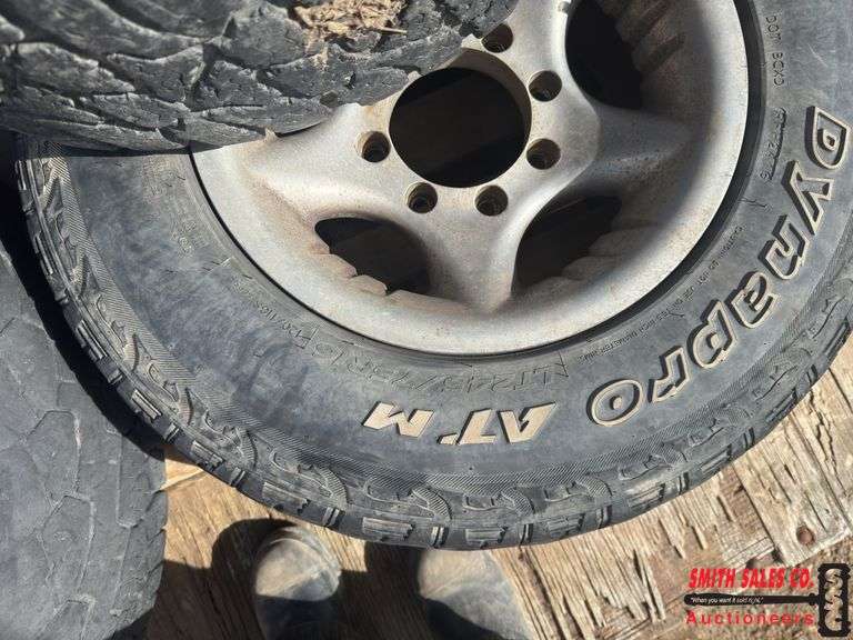 Set of 5 tires - LT245/ 75R16