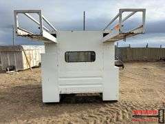 Enclosed Service Bed