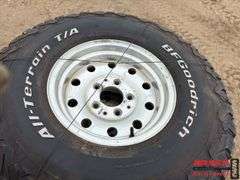 Set of BFGoodrich 33 * 10.5R15LT 114 R Tires