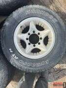 Set of 5 tires - LT245/ 75R16