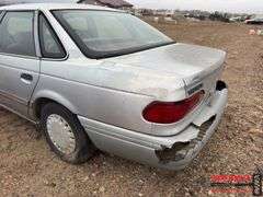 Ford Taurus