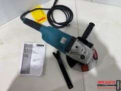 Makita Angle Grinder GA7021