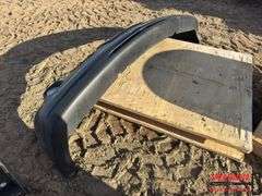 2006 Suburban Front bumper