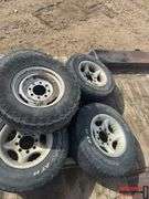 Set of 5 tires - LT245/ 75R16