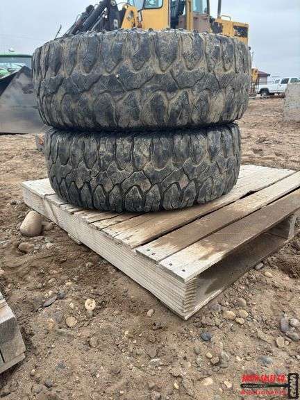 Set of 6 LT 275 / 70R18 Tires
