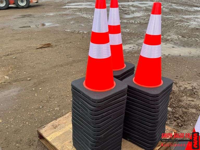 50 Unused Traffic Cones