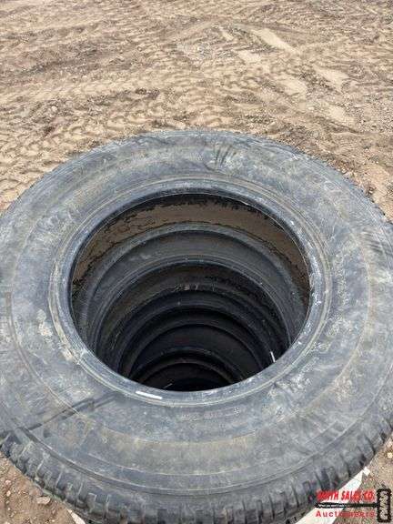 Set of Five LT 275 / 70R18 Tires