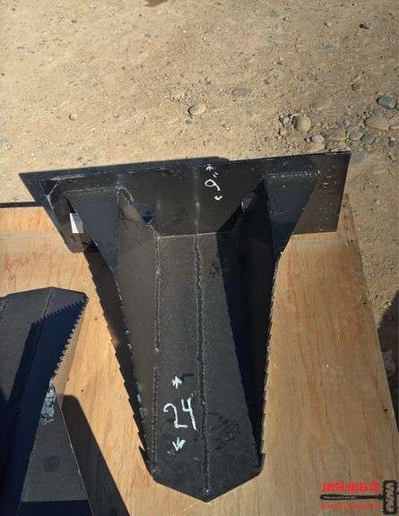 Mini Universal Attach Skid Steer Tree Spade
