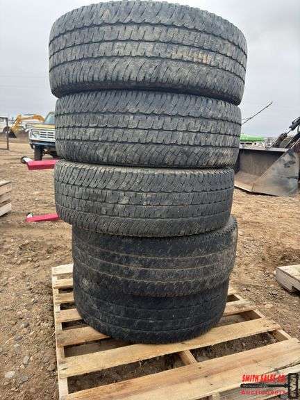 Set of Five LT 275 / 70R18 Tires