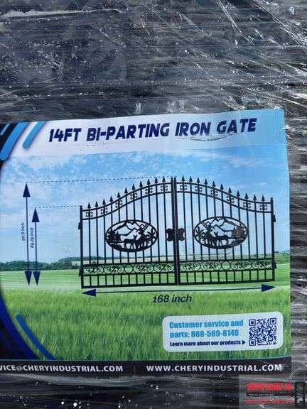 14 ft. Gate w/ Deer Design
