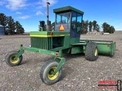 John Deere 2280 Diesel Swather