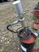 Pneumatic Oil Gun