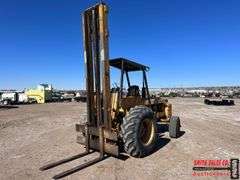 John Deere 480-B Forklift