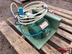 Gustafson Pump w/ electric motor