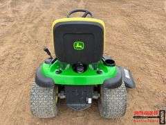 John Deere D140