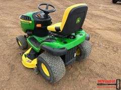 John Deere D140
