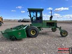 John Deere 2280 Diesel Swather
