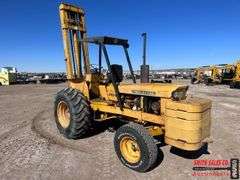 John Deere 480-B Forklift