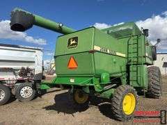 1984 John Deere 7720 Combine