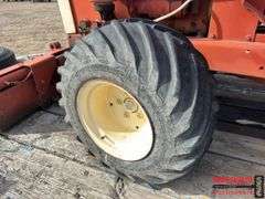 Ditch Witch 2300