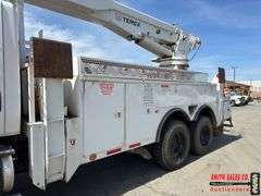 2009 International 7400 Boom Pole Truck in Billings, MT