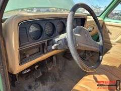 1989 Short Bed Dodge Truck