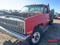 1 Ton Chevrolet Truck 4x4