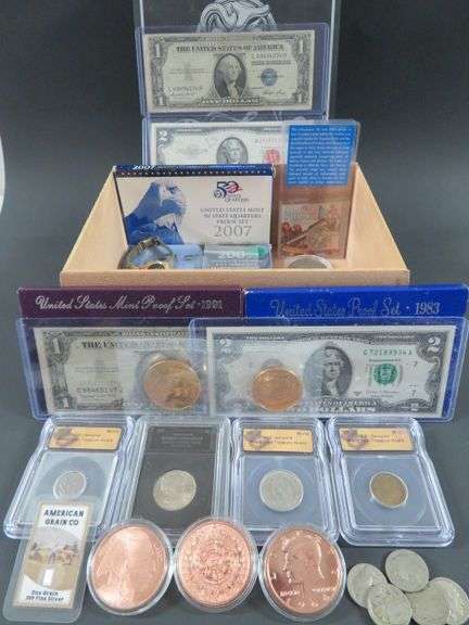 Coins/Currency Lot