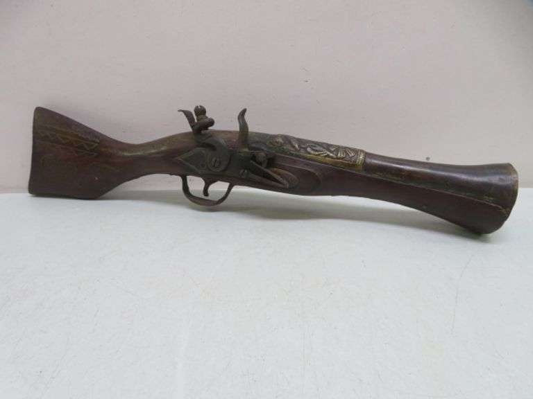 Online Auction Wednesday, April 29