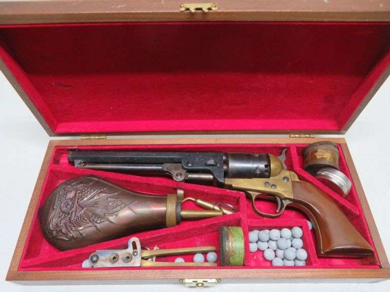 Online Auction Wednesday, May 13