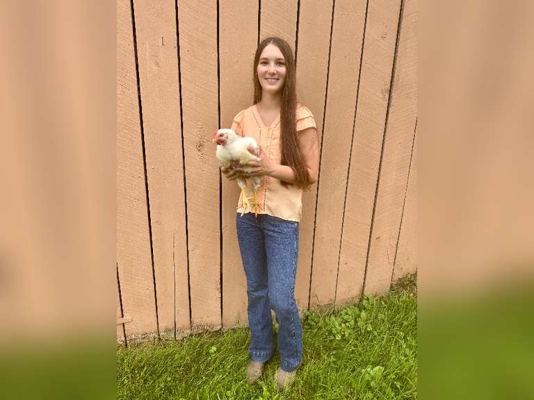 Jolana Burgett Farm Raisers