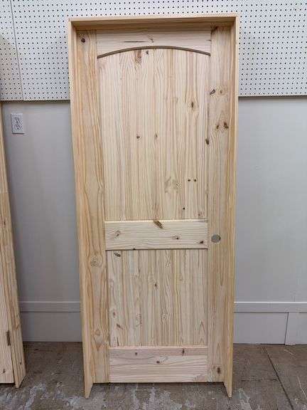 32" LH KNOTTY PINE ARCH TOP PRE-HUNG INTERIOR DOOR
