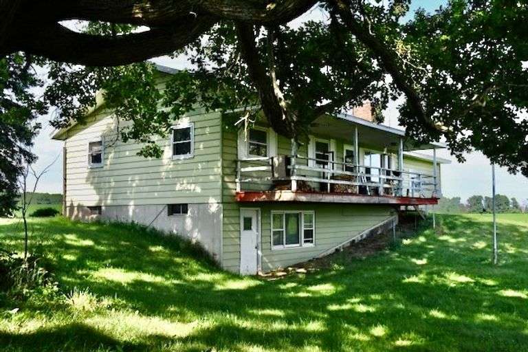 Real Estate Auction, Lloyd Simmons Estate, Wednesday Afternoon, August 27, 2025 at 12:30 PM