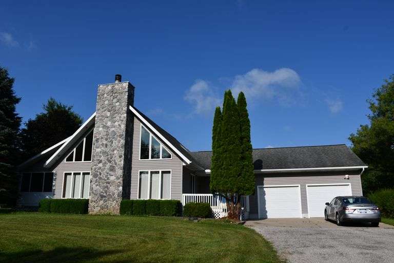 Rendel Real Estate Auction, Saturday, August 29th at 12:30 PM