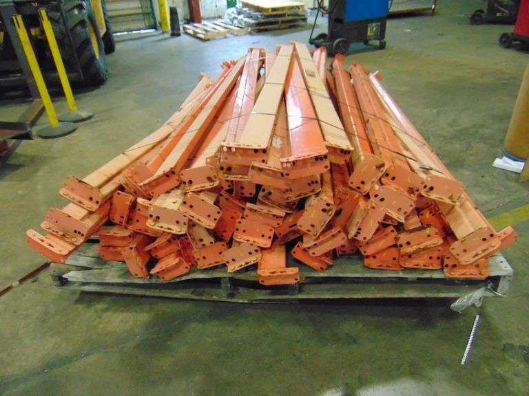Lot Of Pallet Racking Crossmembers - Bright Star Real Estate Services