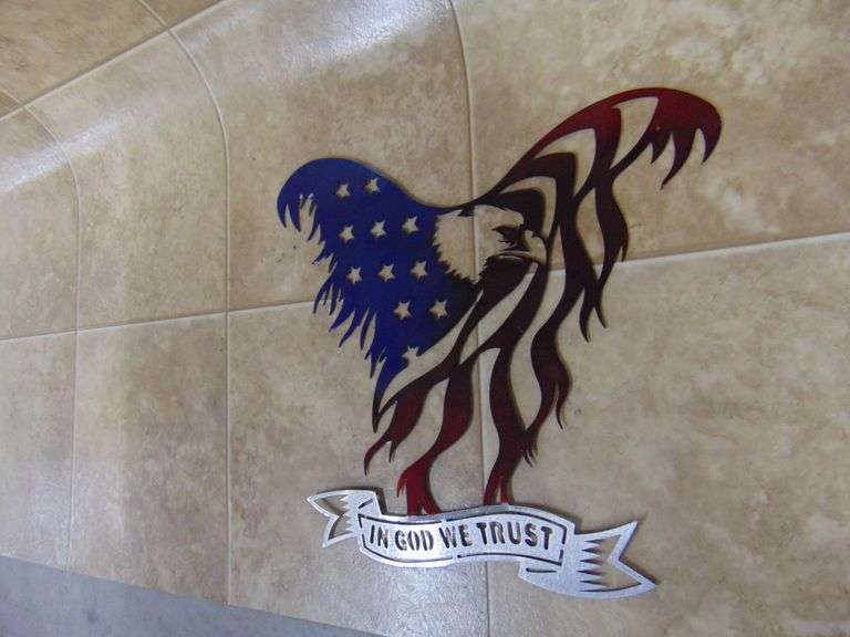 New! Metal Eagle Cutout