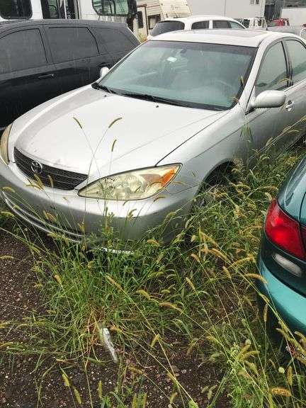 2004 TOYOTA Camry PASSENGER CAR