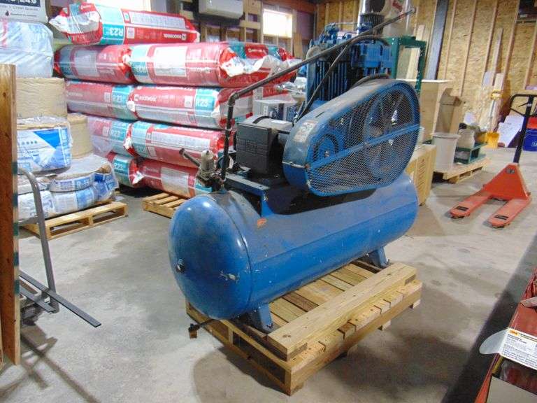 Quincy 120 Gallon Horizontal Air Compressor