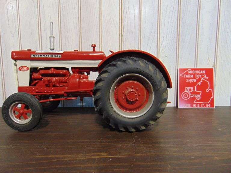 IH 660 Diesel Tractor