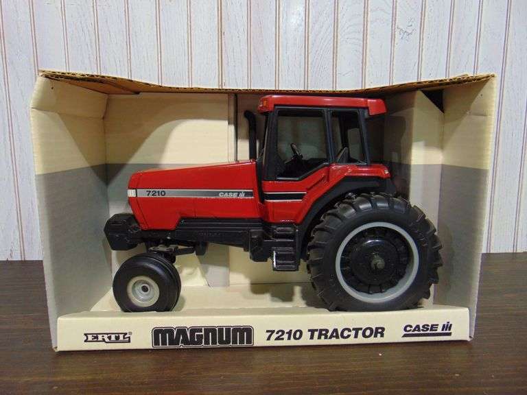 Case IH 7210 Magnum Tractor