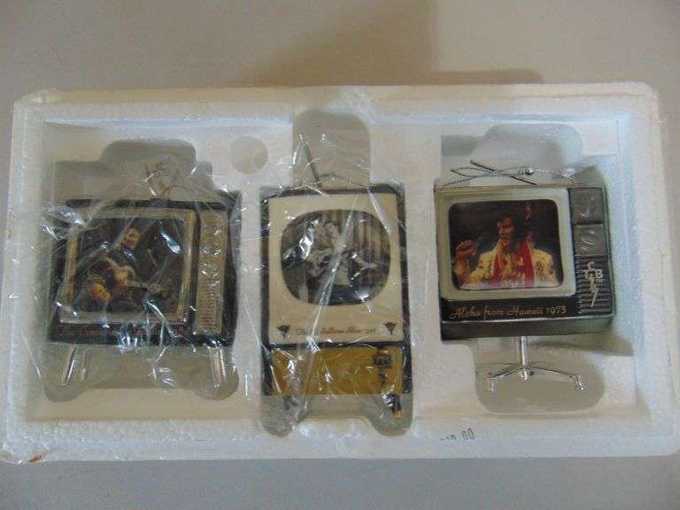 Small Elvis TV Set