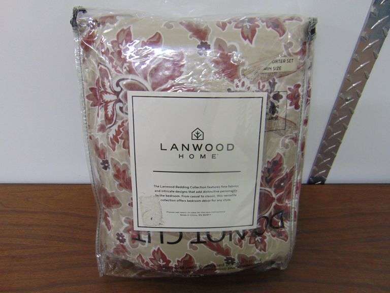 Lanwood 2 Pc. Comforter Set