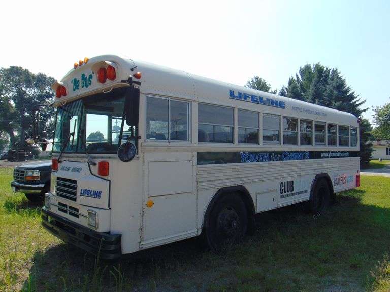 1991 BLUE BIRD TC2000 BUS