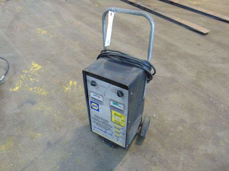 Napa Upright Battery Charger