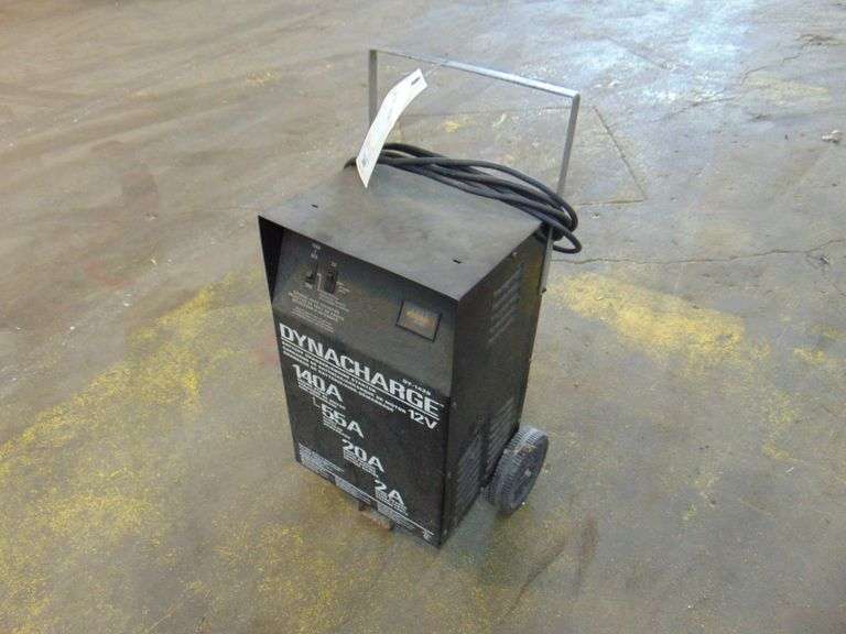 Dynacharge Upright Battery Charger