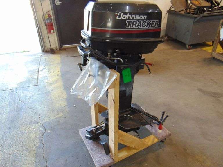 30HP Johnson Tracker Boat Motor